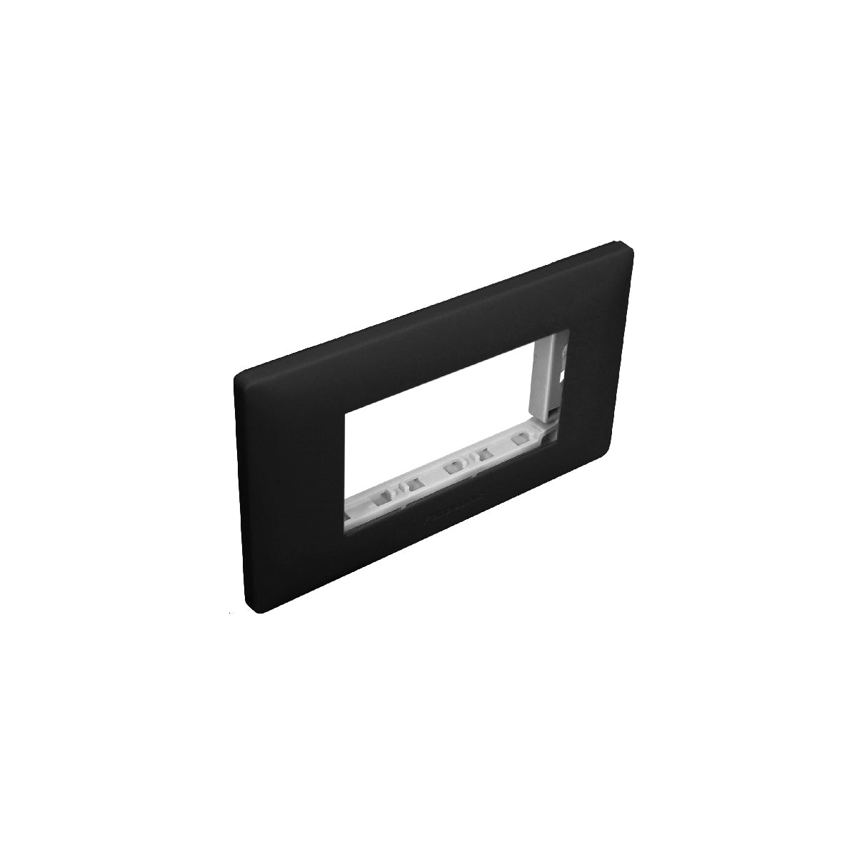 WEGN6803B ฝาพลาสติก สำหรับ 3 อุปกรณ์